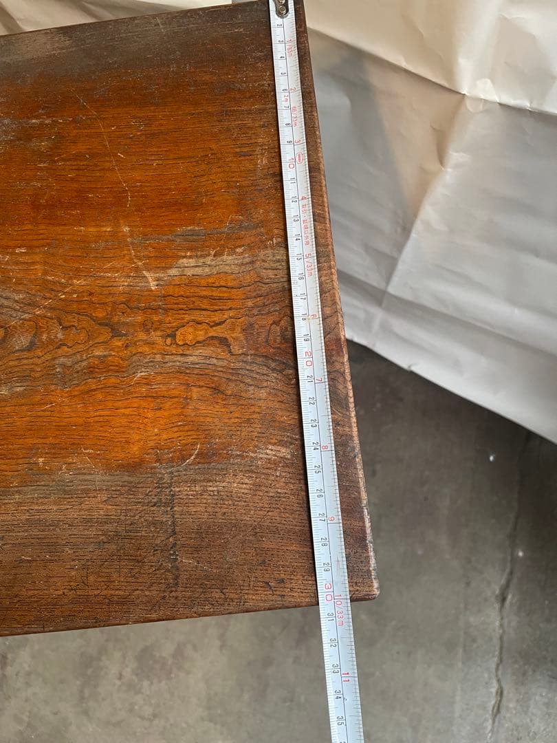 網代戸　木製棚　和風の棚