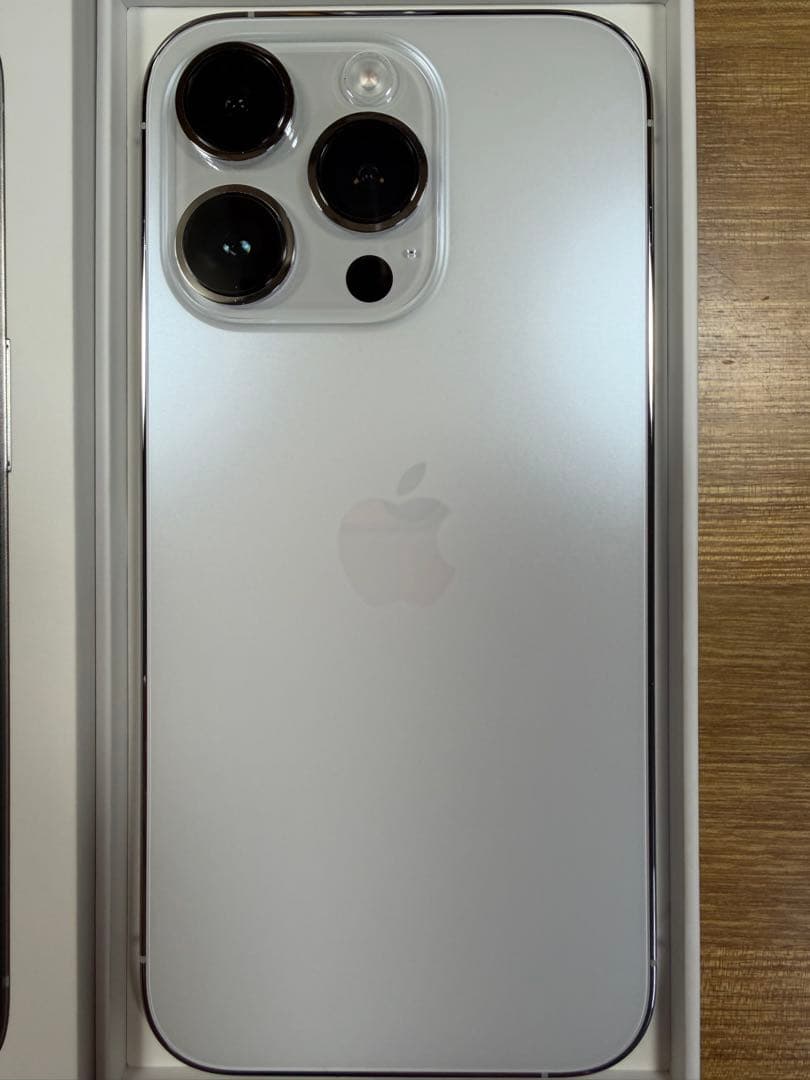 Apple iPhone 14 Pro 256GB シルバー 本体 SIMフリー