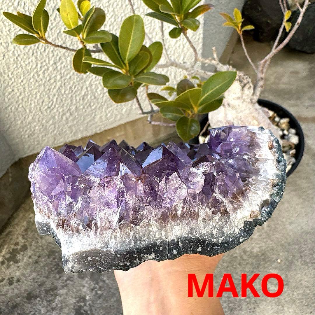 M1888☆アメジストクラスター2.2Kg☆ブラジル産☆天然石☆N60107