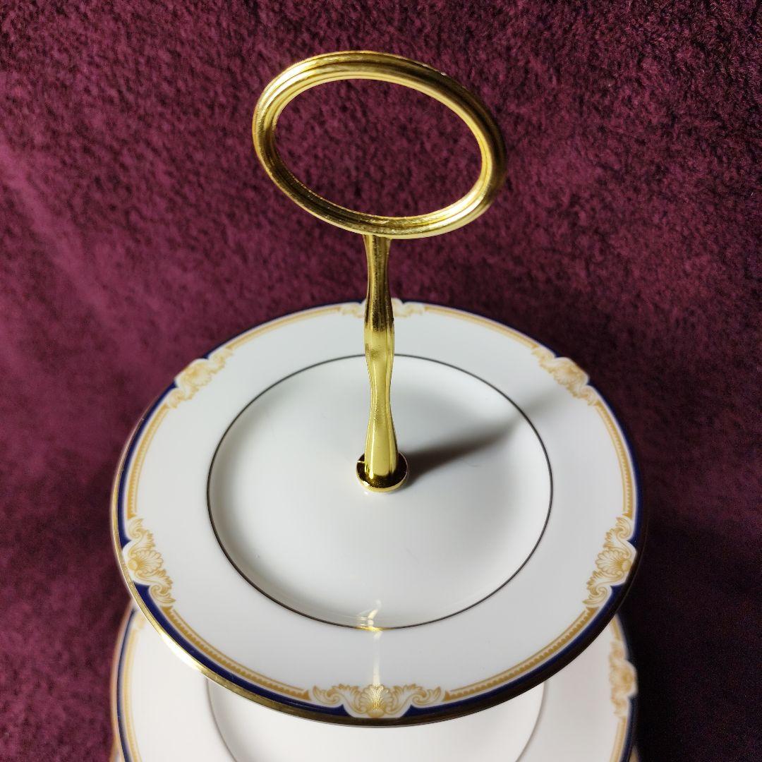 ウェッジウッド　キャベンディッシュ　アフタヌーンティー用３段ケーキスタンド