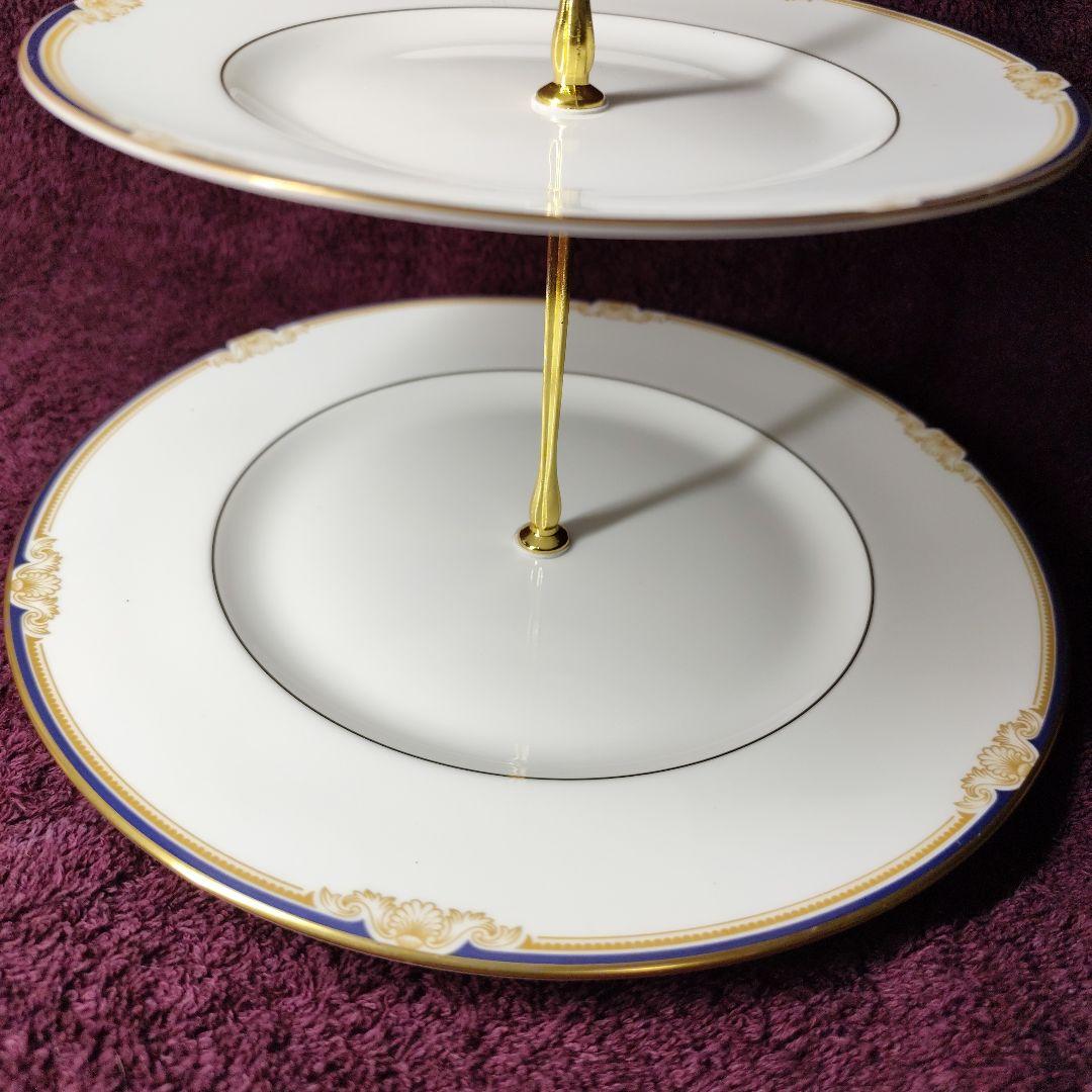 ウェッジウッド　キャベンディッシュ　アフタヌーンティー用３段ケーキスタンド