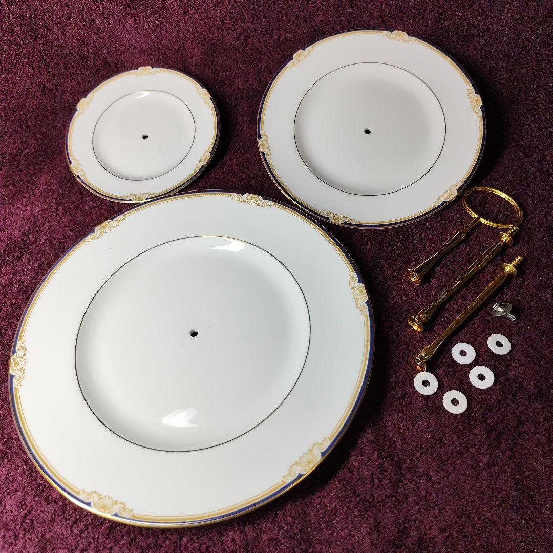 ウェッジウッド　キャベンディッシュ　アフタヌーンティー用３段ケーキスタンド