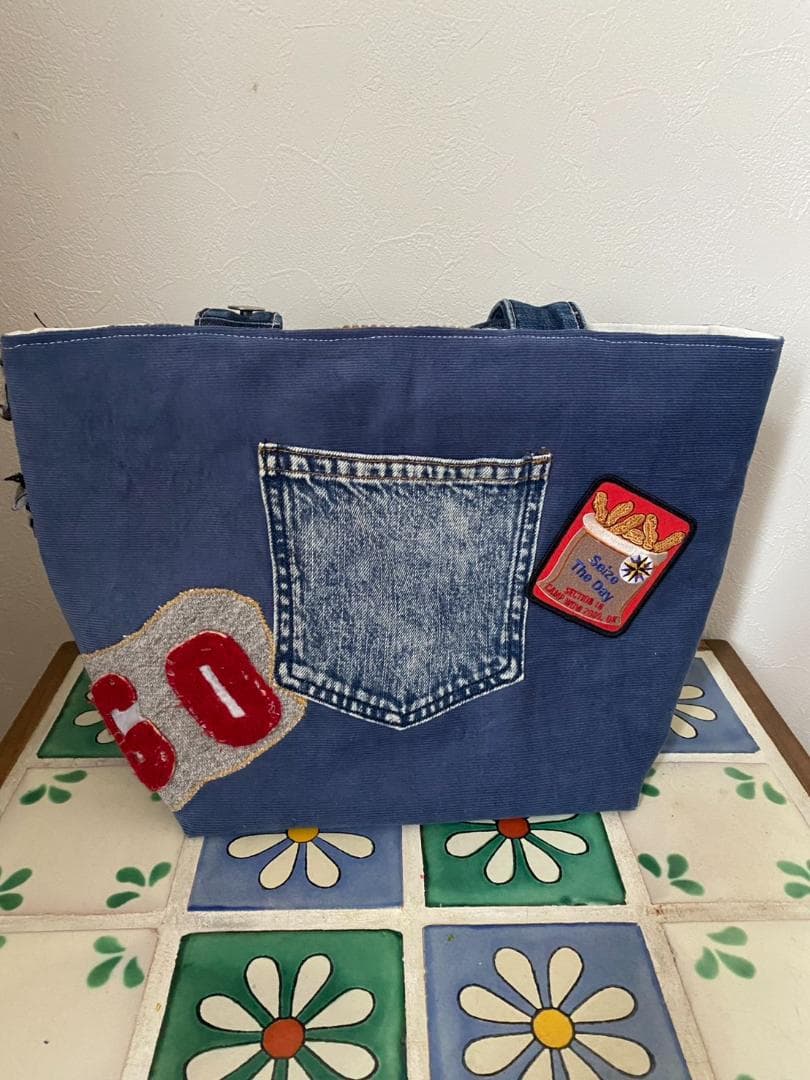 No.107　デニムリメイクトートバック　ハンドメイド