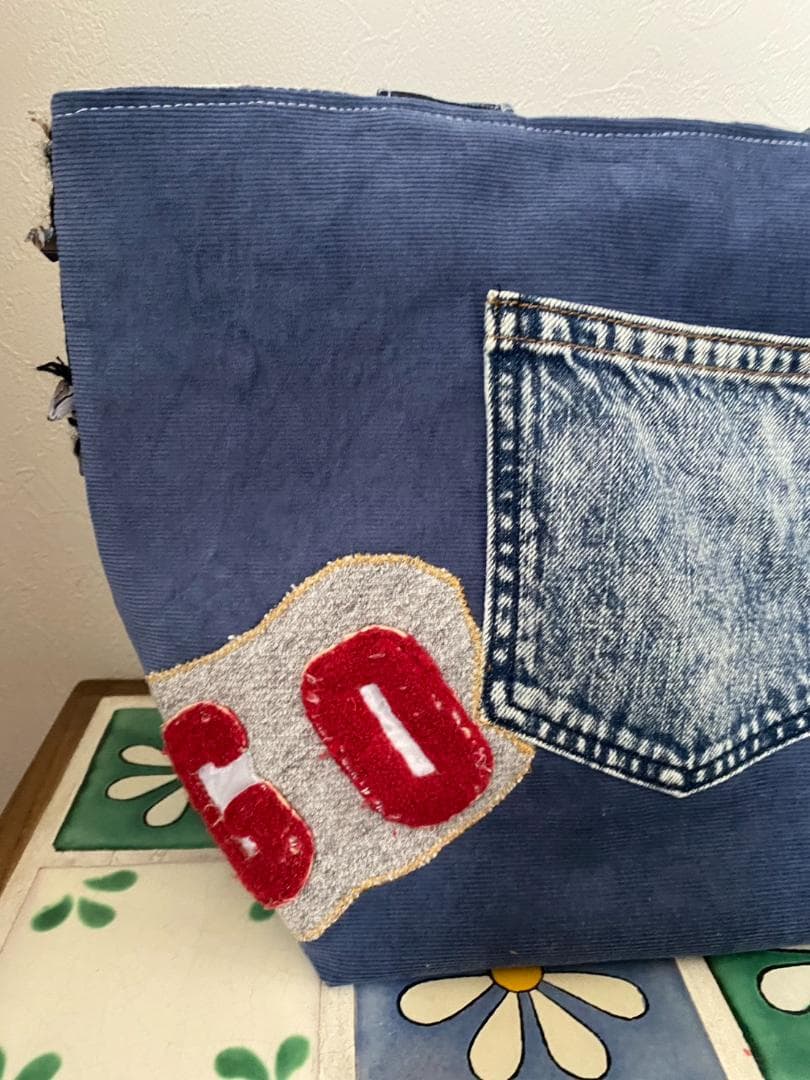 No.107　デニムリメイクトートバック　ハンドメイド