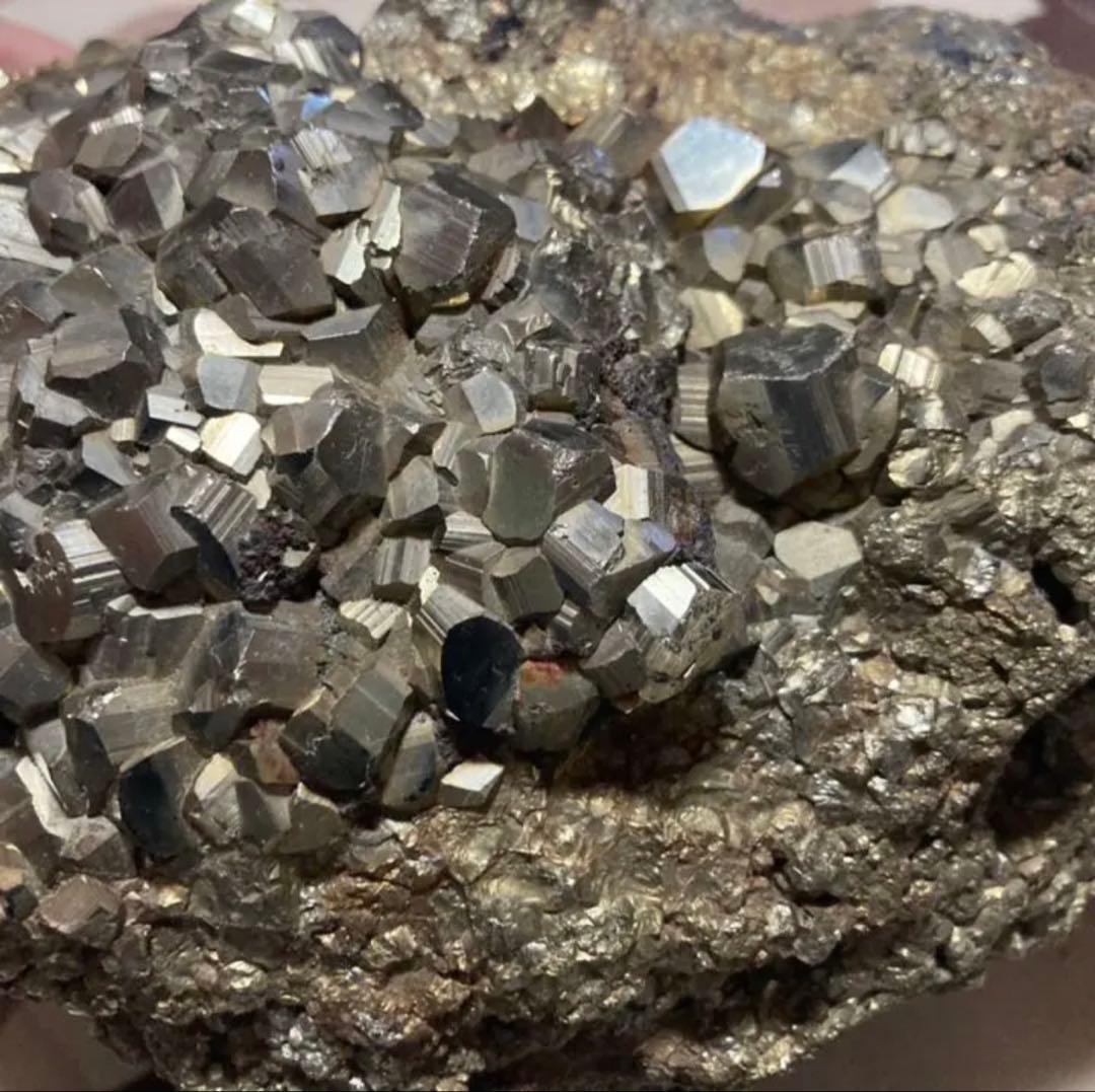 パイライト　黄鉄鉱　原石　外国産　鉱物　金運　パワーストーン　オブジェ