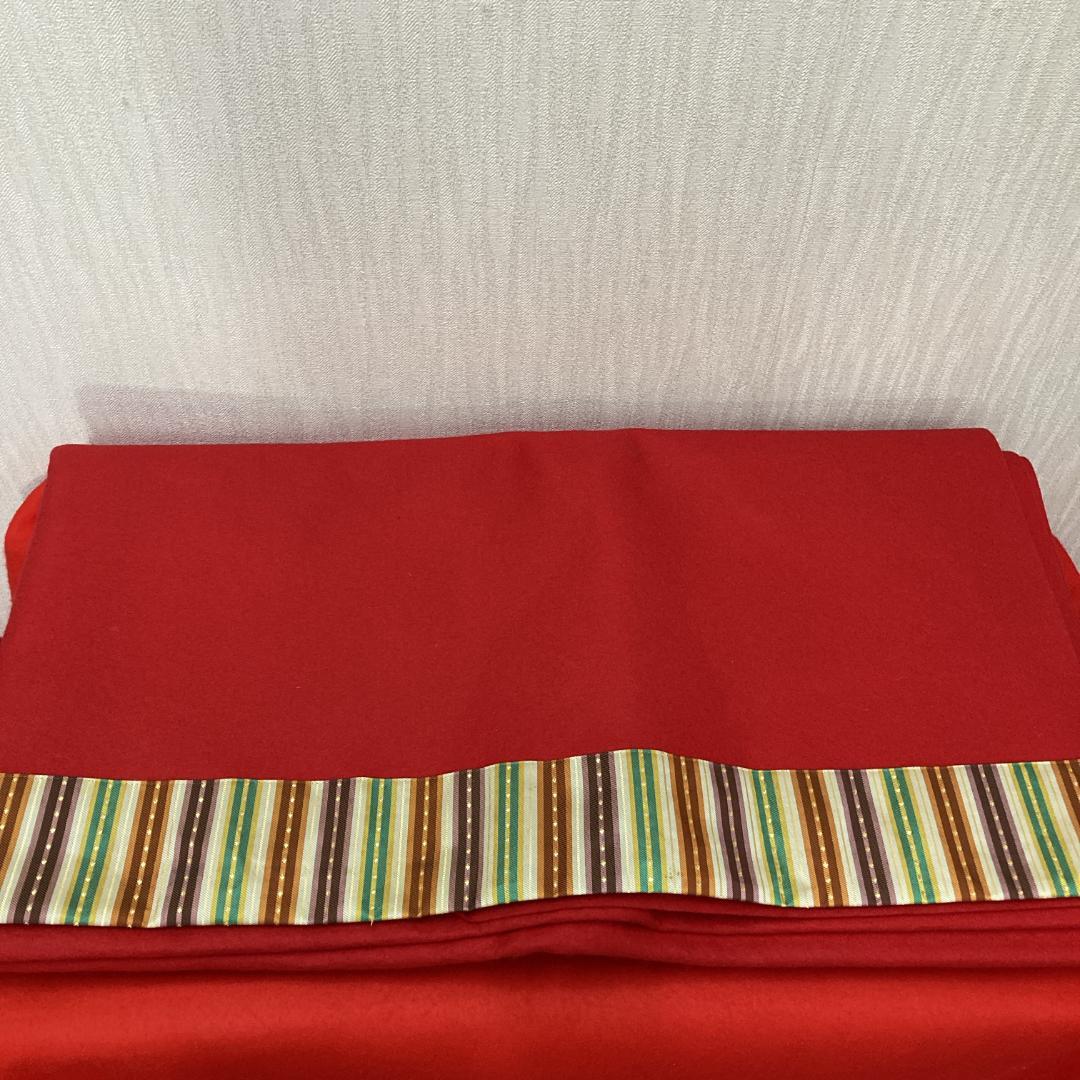 MS25　140×295㎝位　７段飾り毛せん　ひな人形布　７段赤布　段飾り毛せん