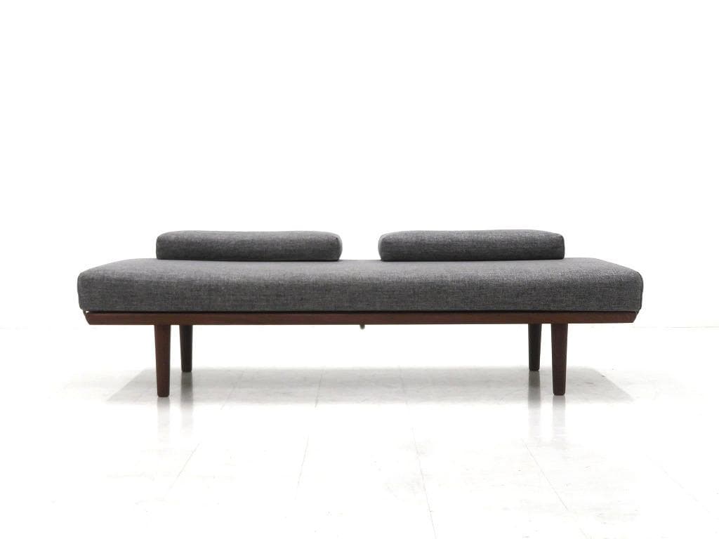 展示品　ゲタマ　ウェグナー　GE19　チーク材　デイベッド　ソファ　ベンチ