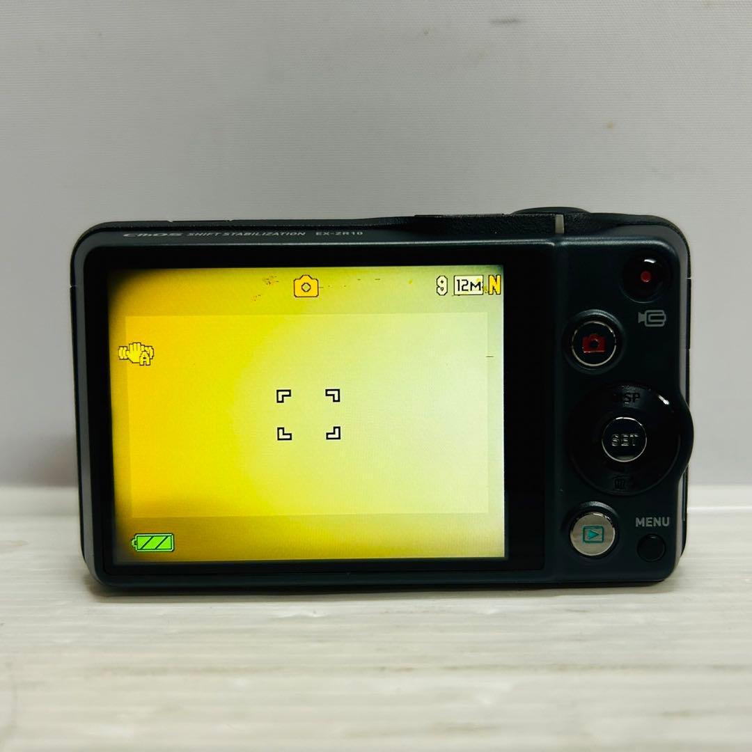 ★ジャンク★CASIO EX-ZR10 シルバー 送料無料 70