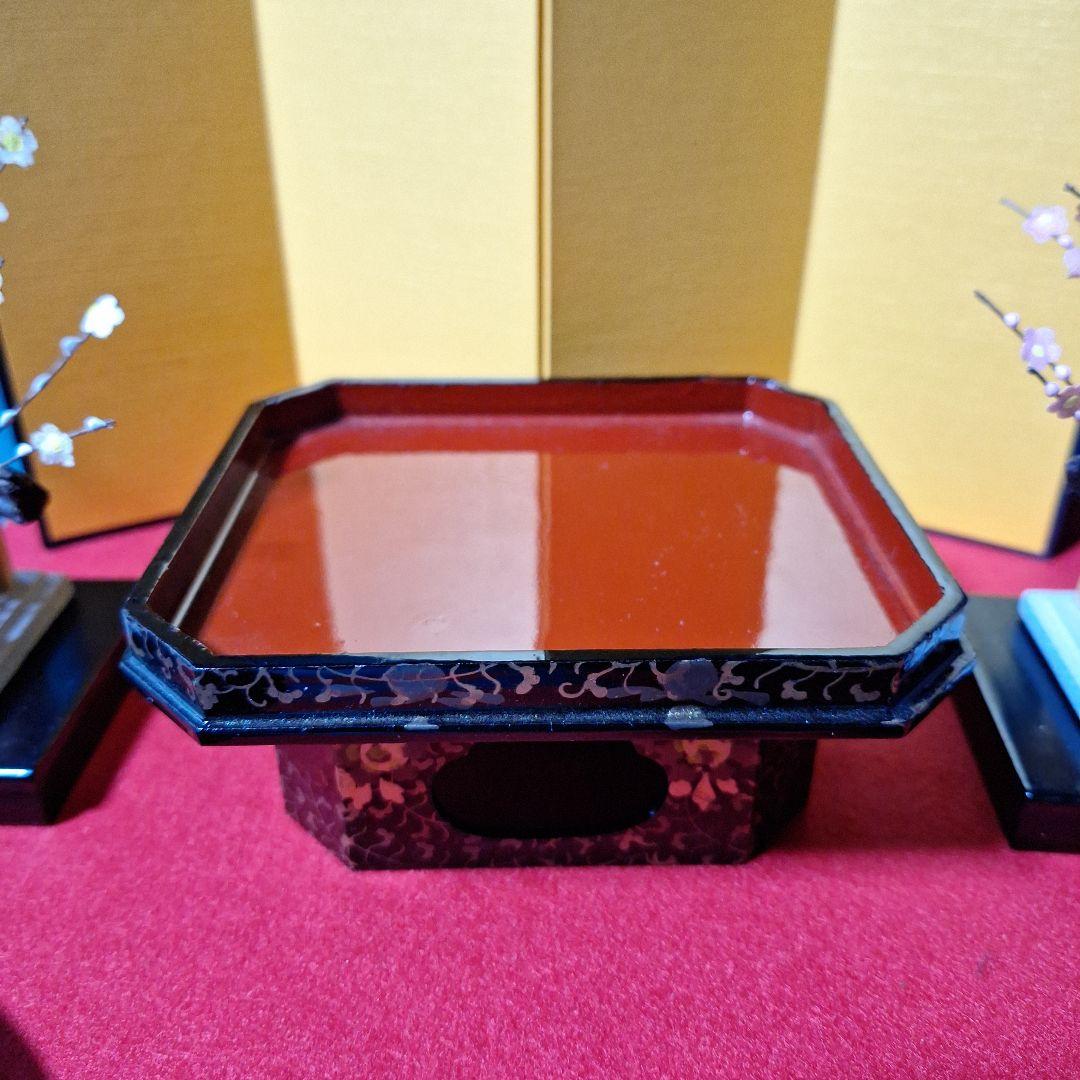 ミニチュア雛飾り、ミニチュアお雛様、紅白梅、屏風、木製高杯、木製菱台