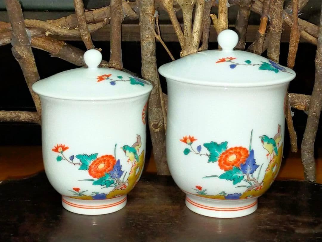 ♥未使用♥　人間国宝　♥十四代♥　酒井田柿右衛門　♥夫婦　湯飲み　湯呑み　共箱付