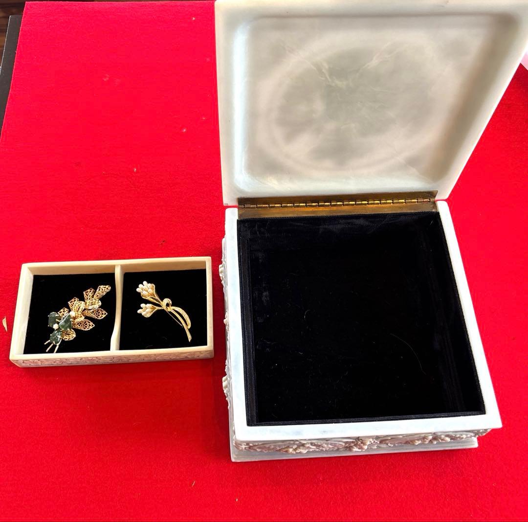 INCOLAY STONE ジュエリーボックス　アクセサリー付き