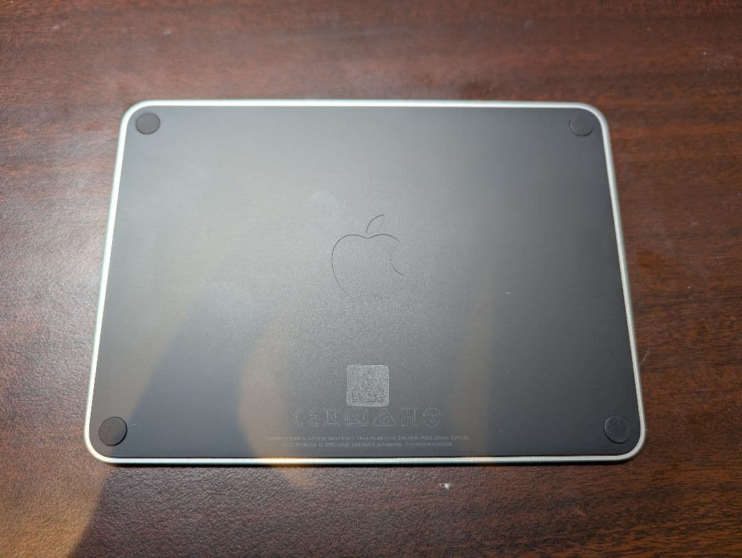 Magic Trackpad3（USB‑C）ブラックMulti-Touch対応
