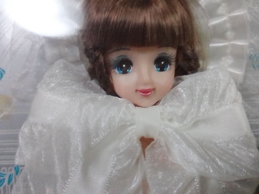 ジェニー　【エクセリーナ ジェニー2001 】 白ドレス