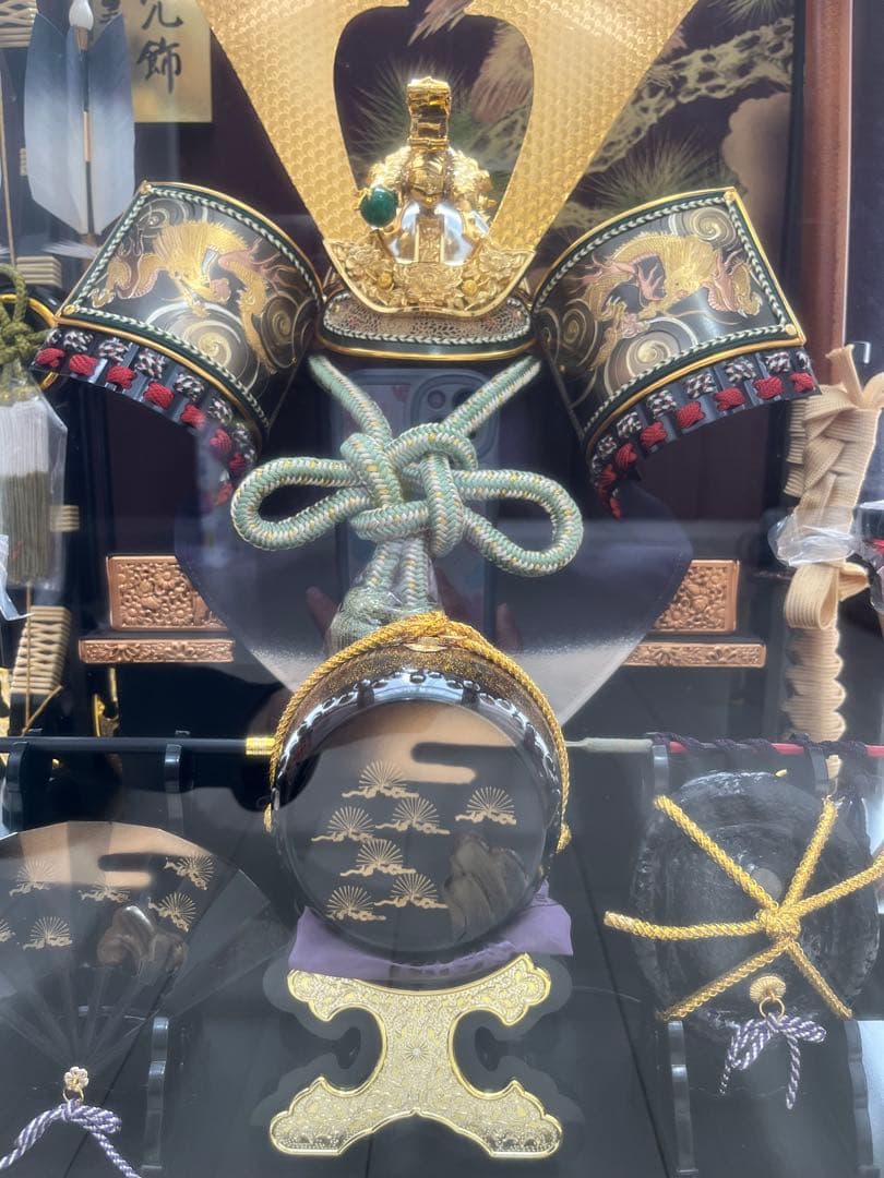 【五月人形】オルゴール付き兜飾りケース入り