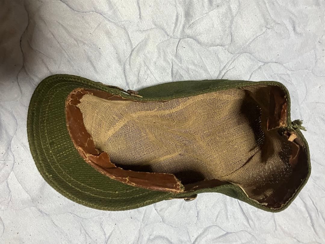 日本陸軍将校私物外套　九八式外套　国民帽　ポーチセット　当時物です。