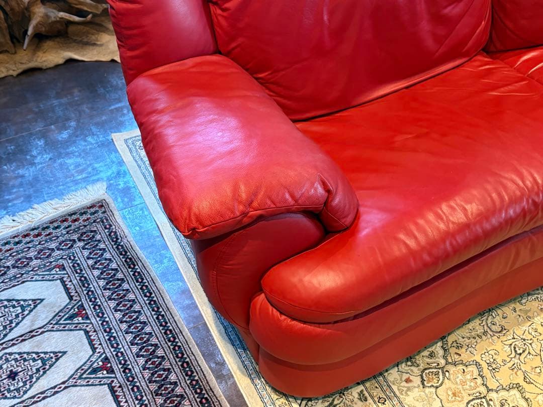 カウチソファ　レッドソファ　3P　モダン　クラシック　シンプル　レザー　IG