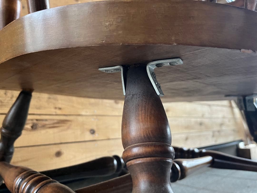 木製ロッキングチェア アンティーク 装飾付き