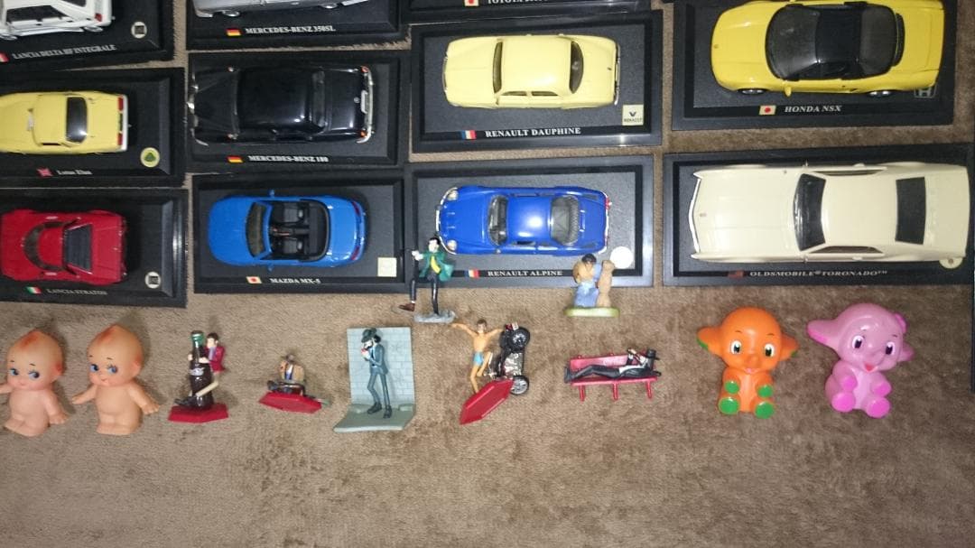 デルプラドdelprado 1/43シリーズ　８５台＋ルパン三世＋決定版アルバム