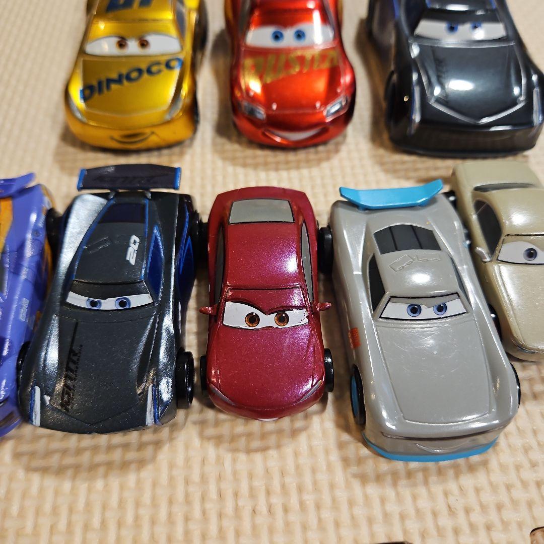 カーズ ディズニー ピクサー ミニフィギュアラインセット 20台 おまけ付き
