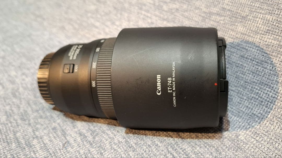 Canon EF70-300mm F4-5.6 IS II USM フード付