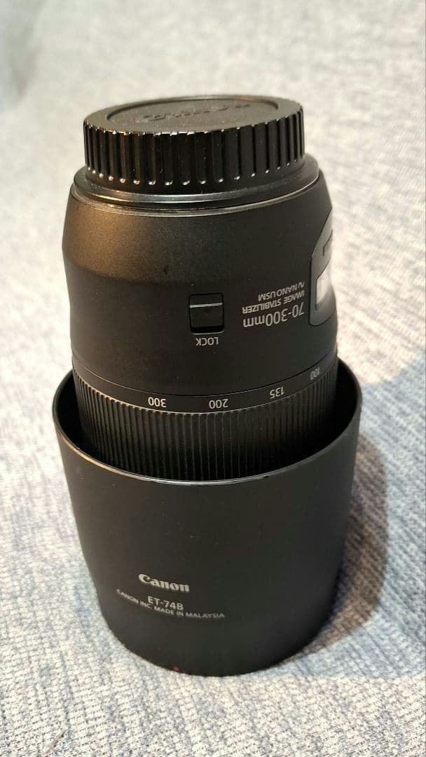Canon EF70-300mm F4-5.6 IS II USM フード付