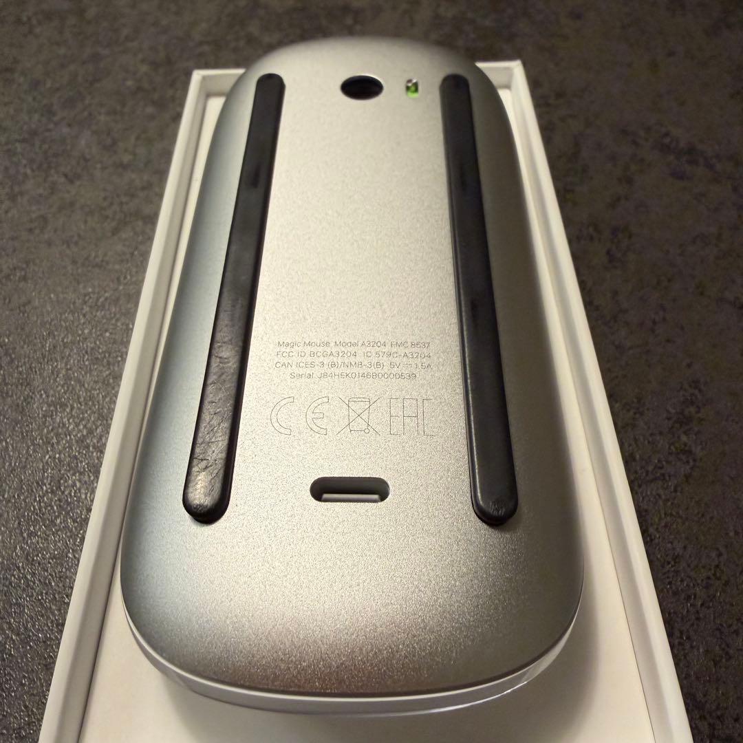 【美品】Apple Magic Mouse（USB-Cモデル）＋未使用ケーブル
