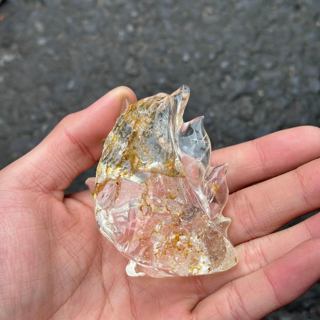 天然石マニカラン共生水晶の九尾狐　ご購入前に在庫確認必要G.857