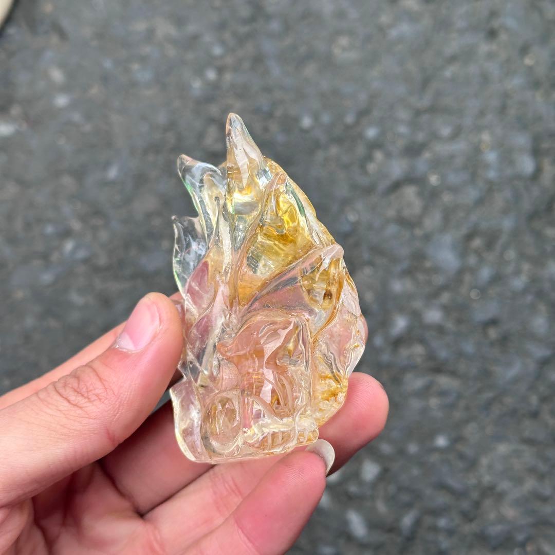 天然石マニカラン共生水晶の九尾狐　ご購入前に在庫確認必要G.857