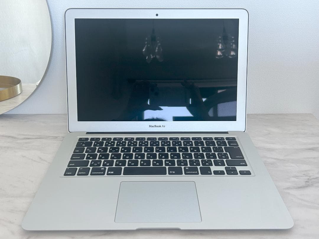 【美品】MacBook Air 2017 13インチ 8GB/256GB