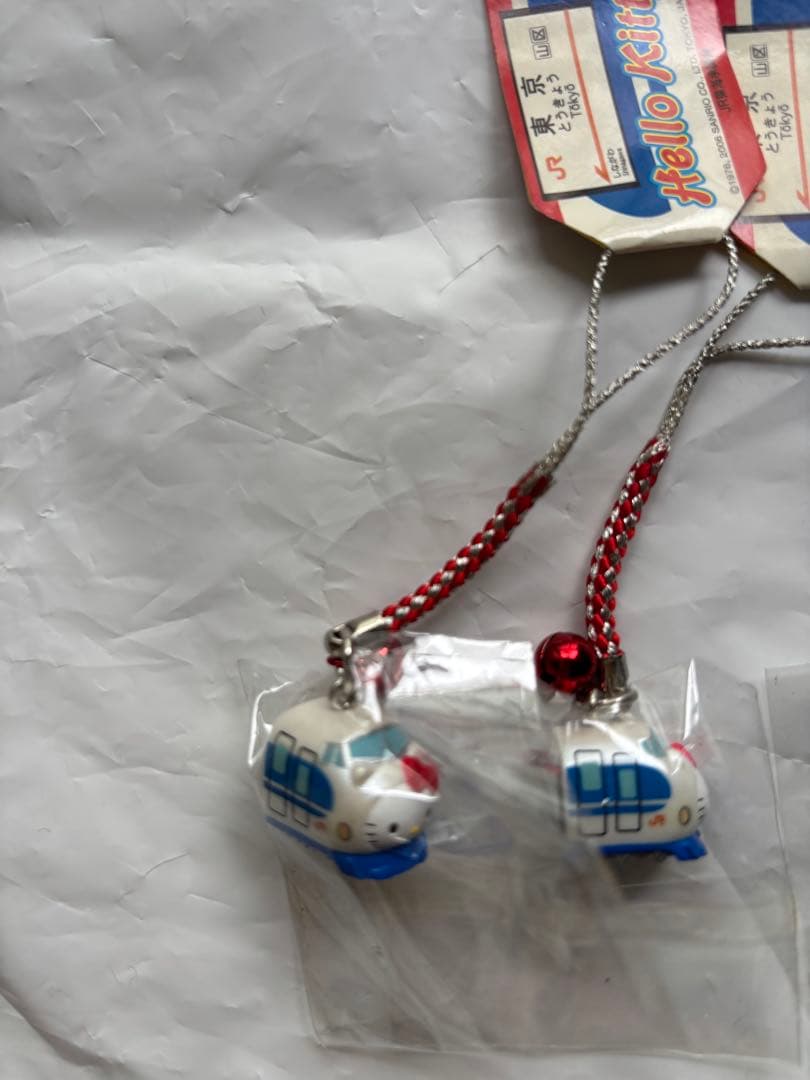 激レア 新品 ご当地 ハローキティ横浜元町 日本橋新幹線牧場限定ストラップ4点