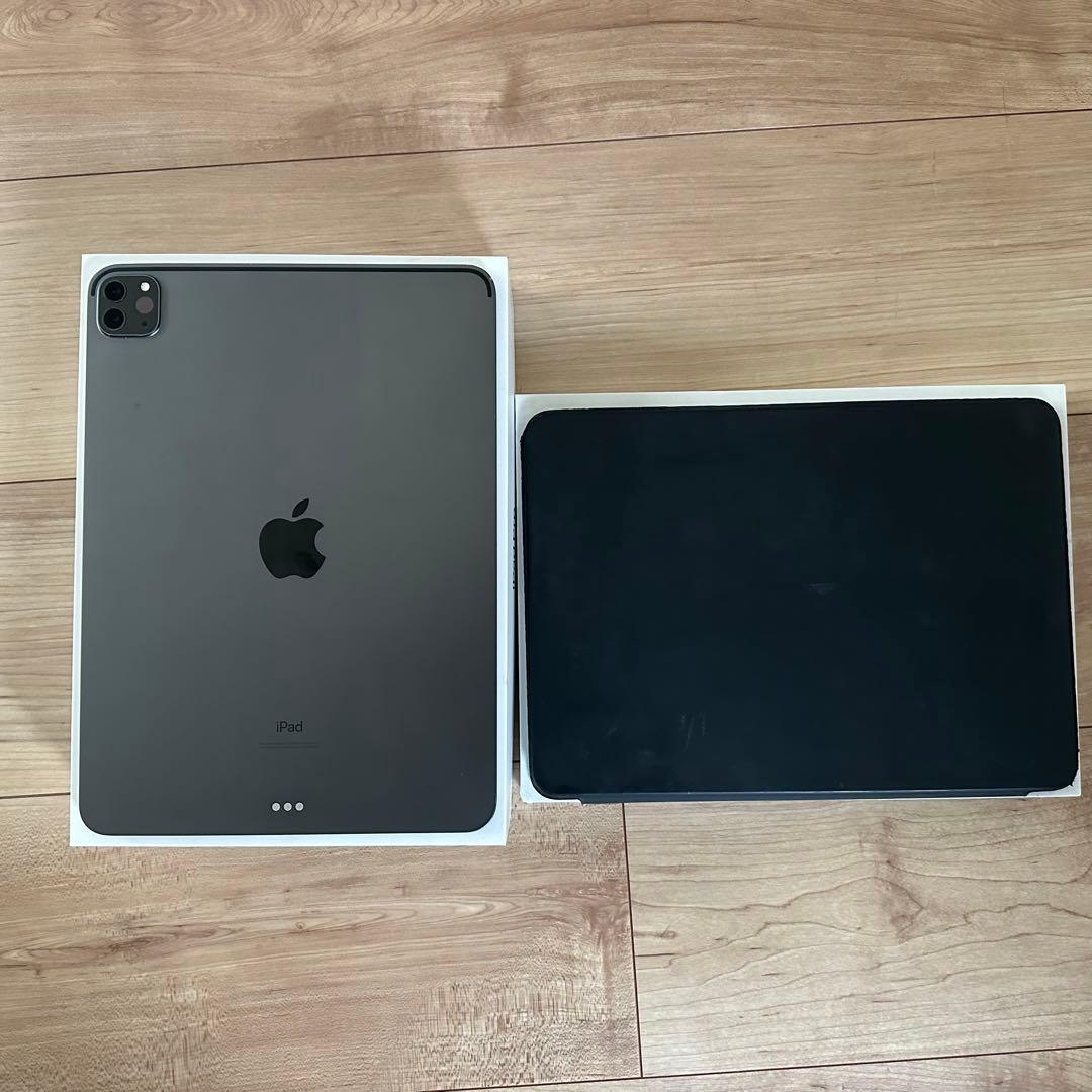 【のんち】iPad Pro256GB +Smart Keyboard