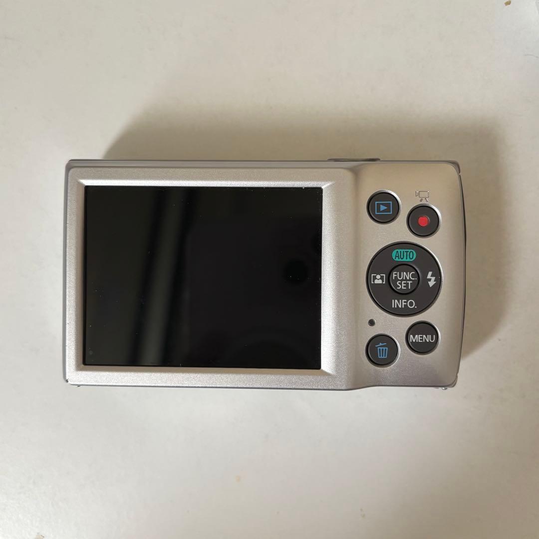 Canon IXY 180 シルバー デジカメ 箱 充電器 動作確認済