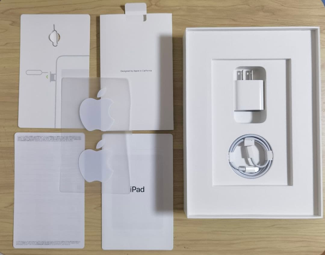 (美品) iPad 第9世代 WiFi Cellular Simフリー 64GB