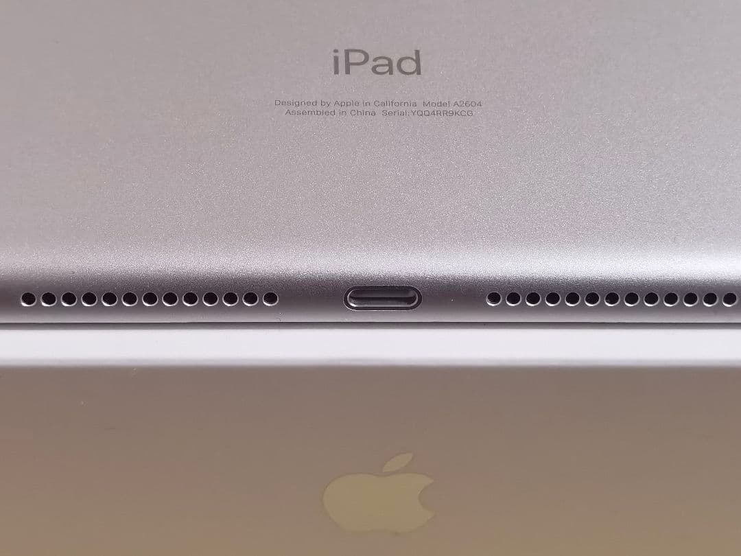 (美品) iPad 第9世代 WiFi Cellular Simフリー 64GB