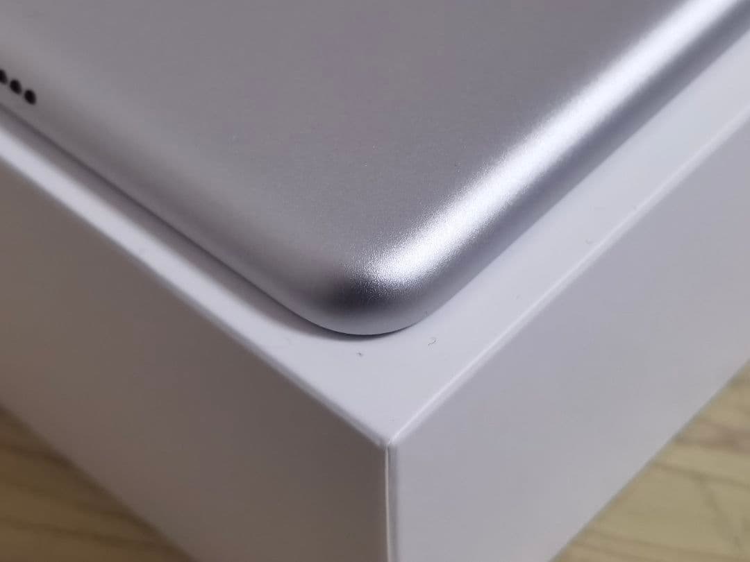 (美品) iPad 第9世代 WiFi Cellular Simフリー 64GB