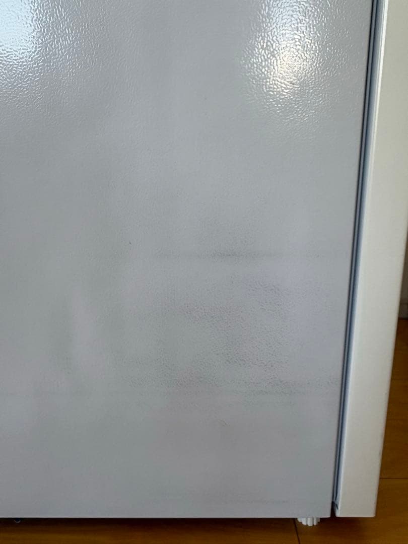 22年製　アクア　スリム型冷凍庫