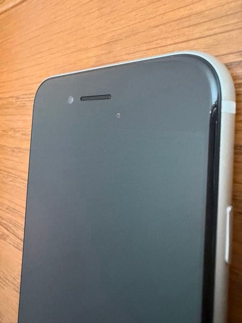 ★最終値下げ★iPhone SE　第2世代　Apple スマホ　本体　256GB