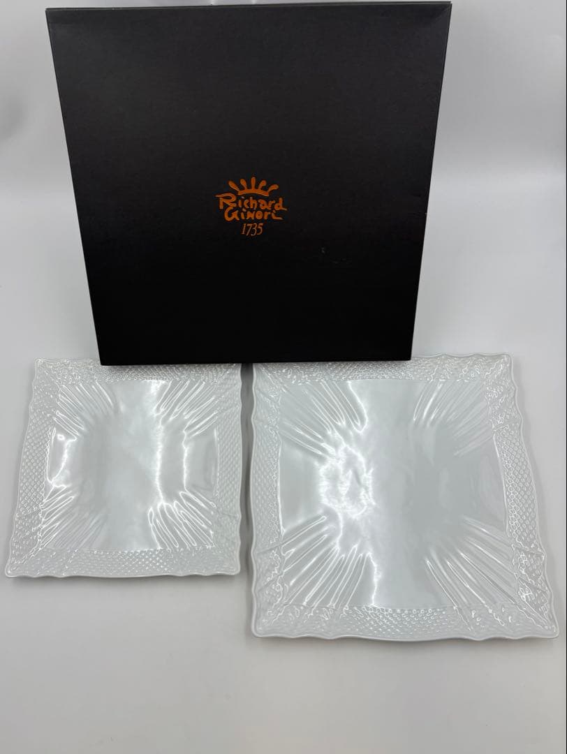 未使用保管品リチャードジノリ ベッキオホワイト スクエアプレート　2枚セット箱付