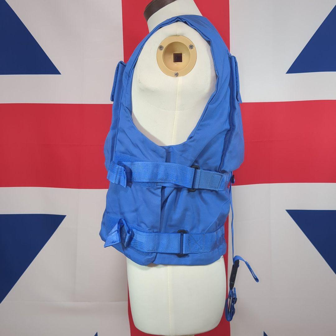 岩*切様 イギリス軍　UN（国連）ボディアーマーカバー【実物新品】
