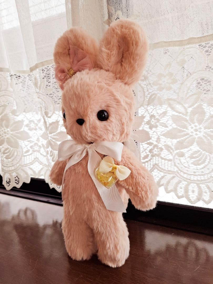 ぬいぐるみ、うさぎ、ハンドメイド、オリジナル、ピンクベージュ抱きしめられるサイズ