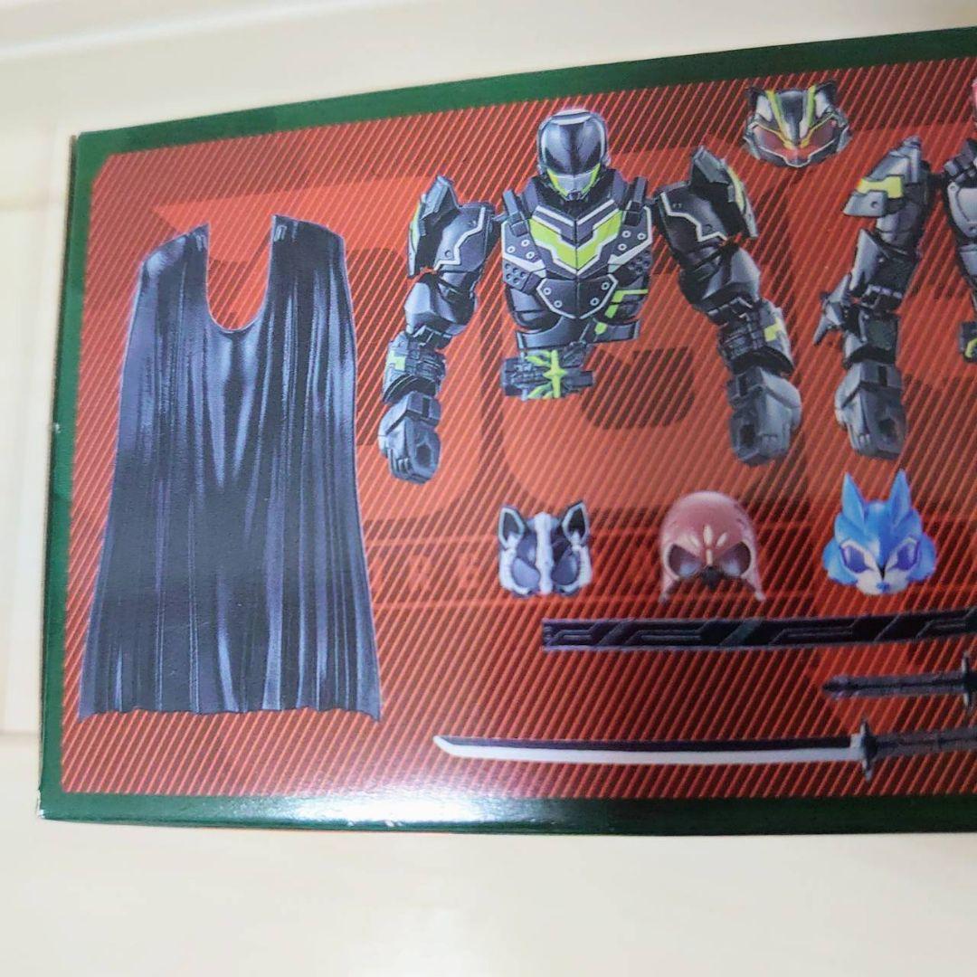 仮面ライダー ギーツ リボルブチェンジフィギュア タイクーン ブジンソード