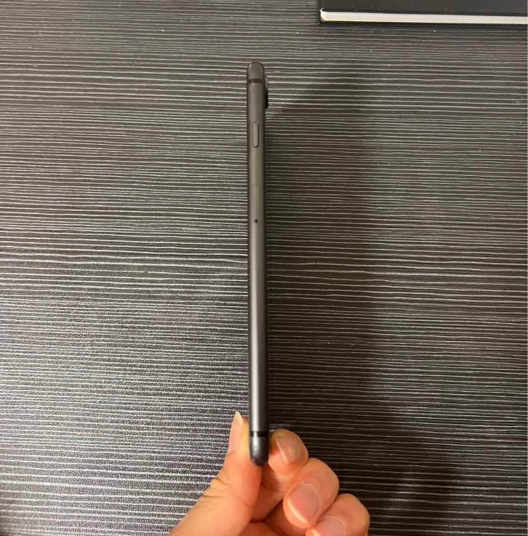 iPhone 8 plus 256GBSIMフリー