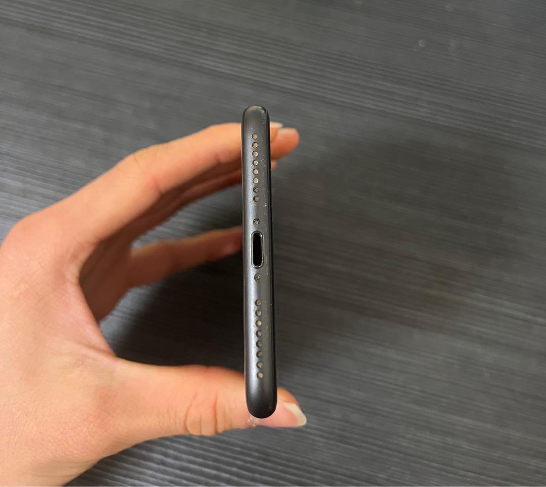 iPhone 8 plus 256GBSIMフリー