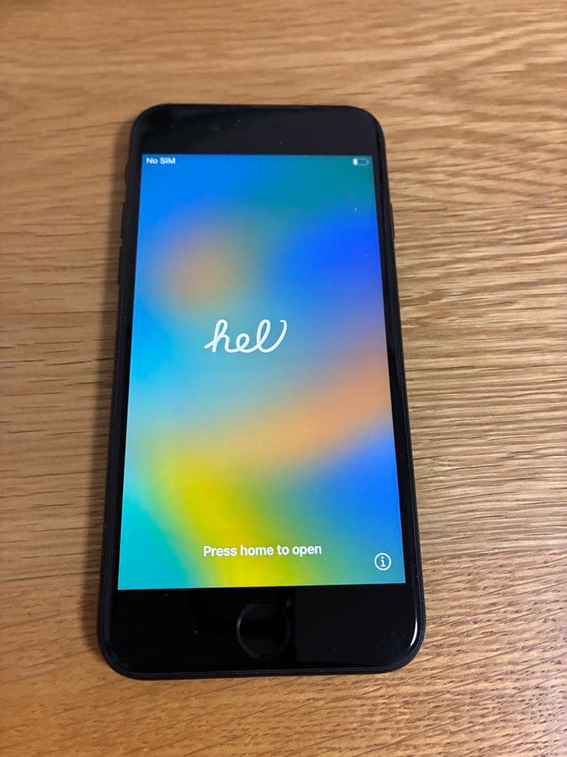 Apple iPhonese第2世代 64GBブラック 本体