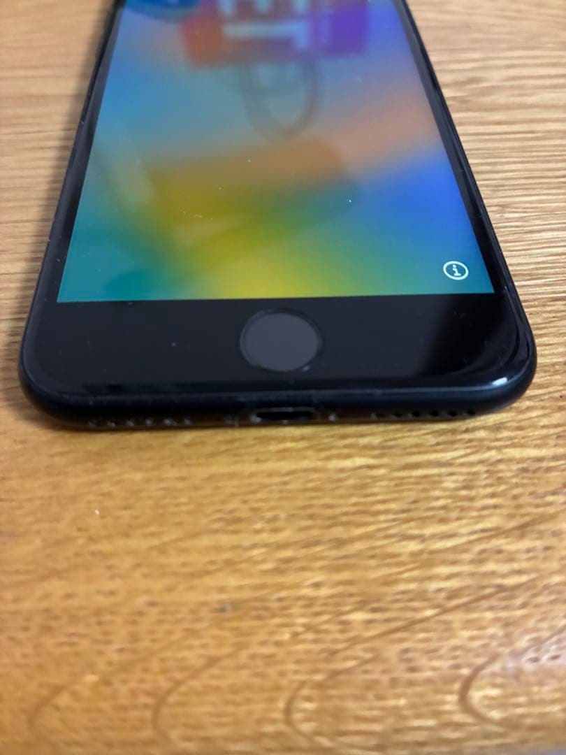 Apple iPhonese第2世代 64GBブラック 本体