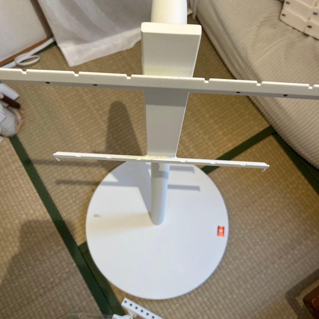 WALL A2 サテンホワイト LOW TYPE / CASTER BASE