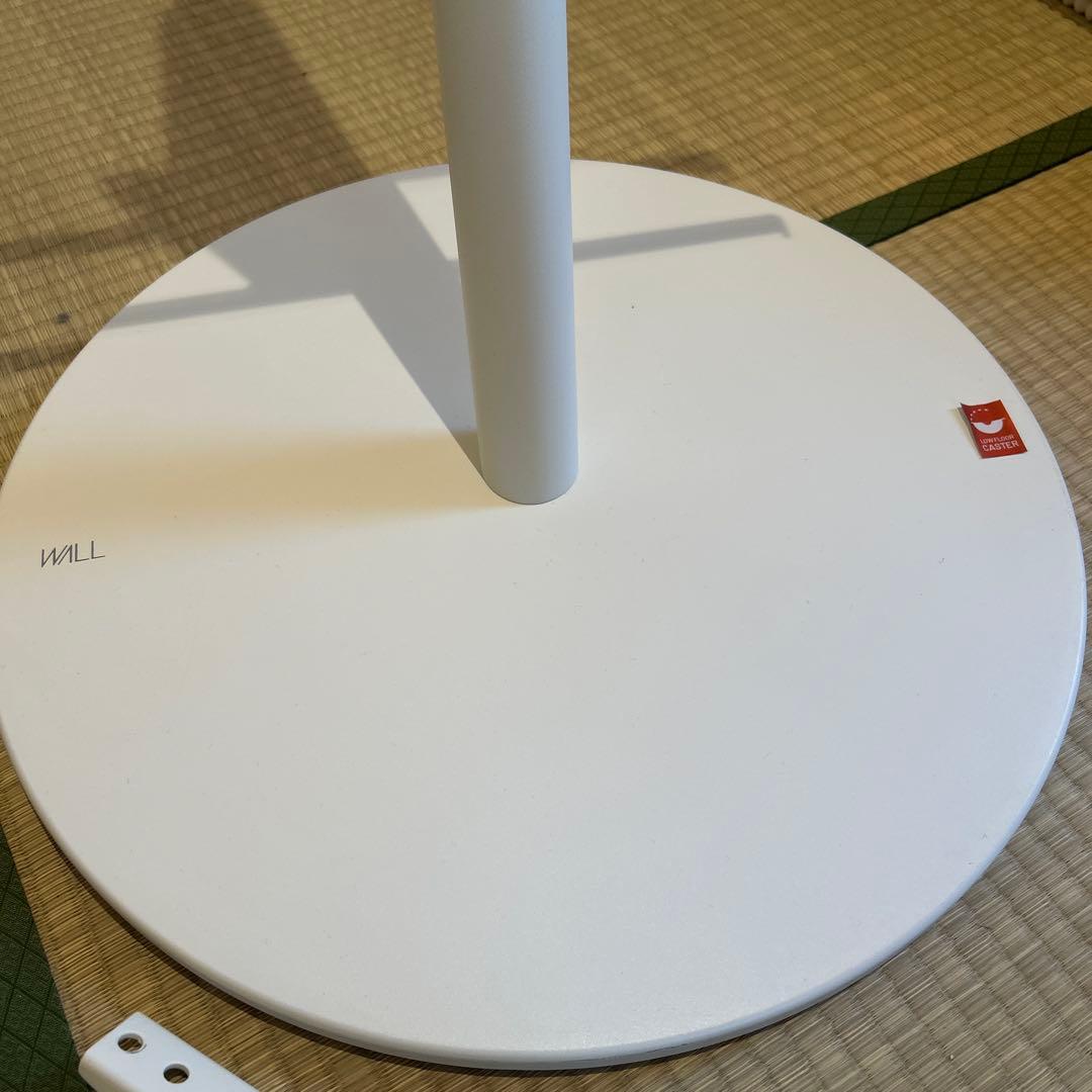 WALL A2 サテンホワイト LOW TYPE / CASTER BASE