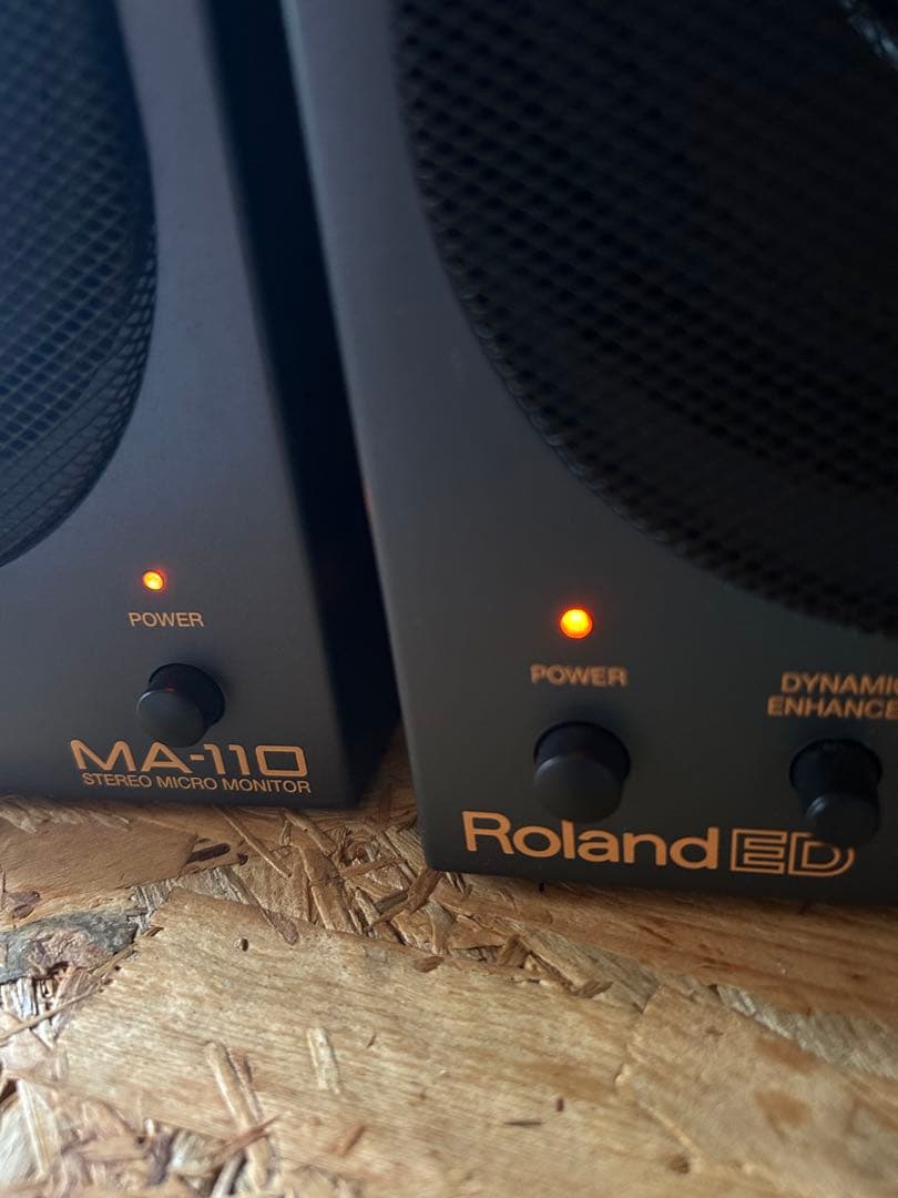 Roland モニタースピーカー