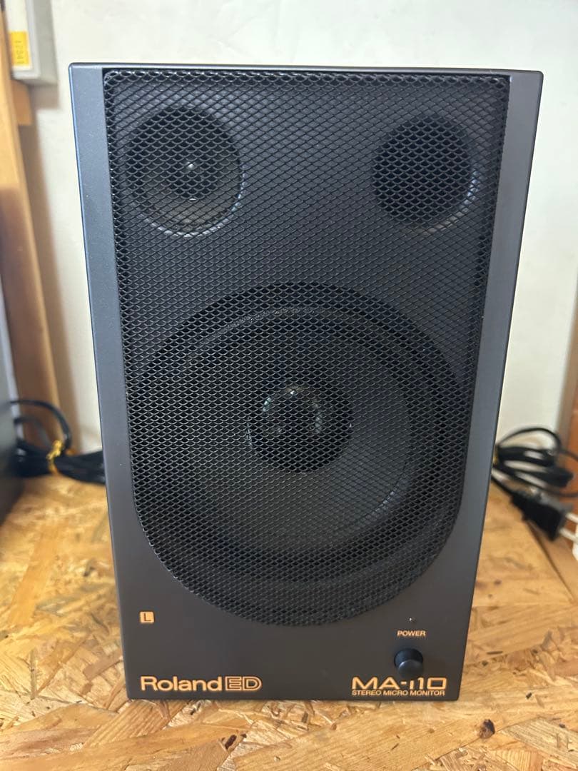 Roland モニタースピーカー