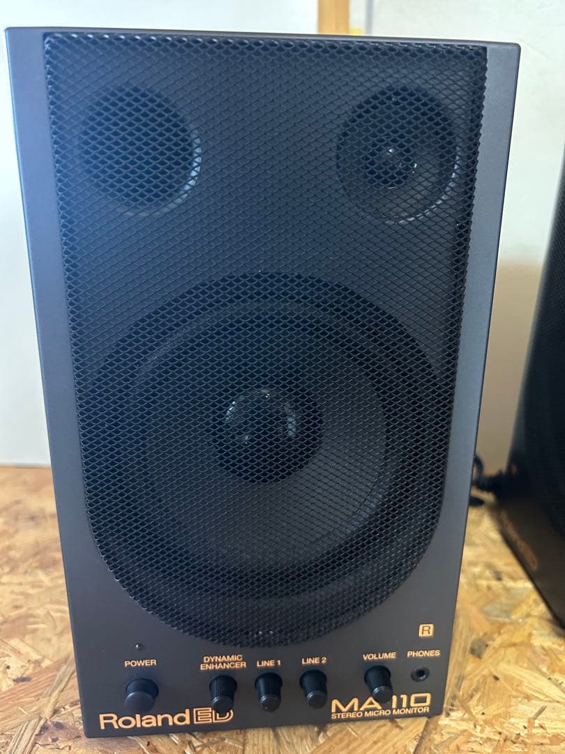 Roland モニタースピーカー